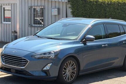 Ford Focus 167.000 km 9.390 &euro; Birkenfeld bei Pforzheim 75217
