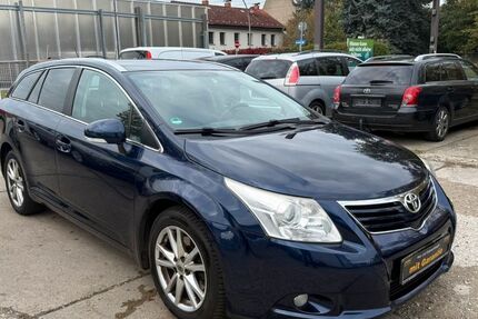 Toyota Avensis 225.723 km 5.400 € Berlin 13127