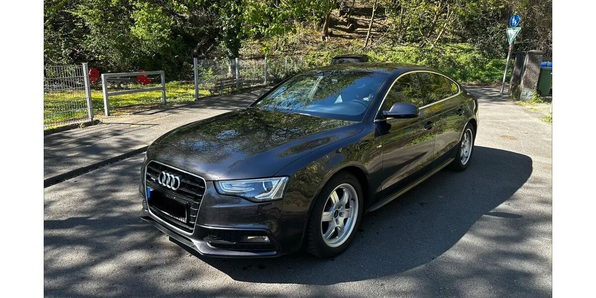 Audi A5 147.100 km 16.000 &euro; Bonn 53227