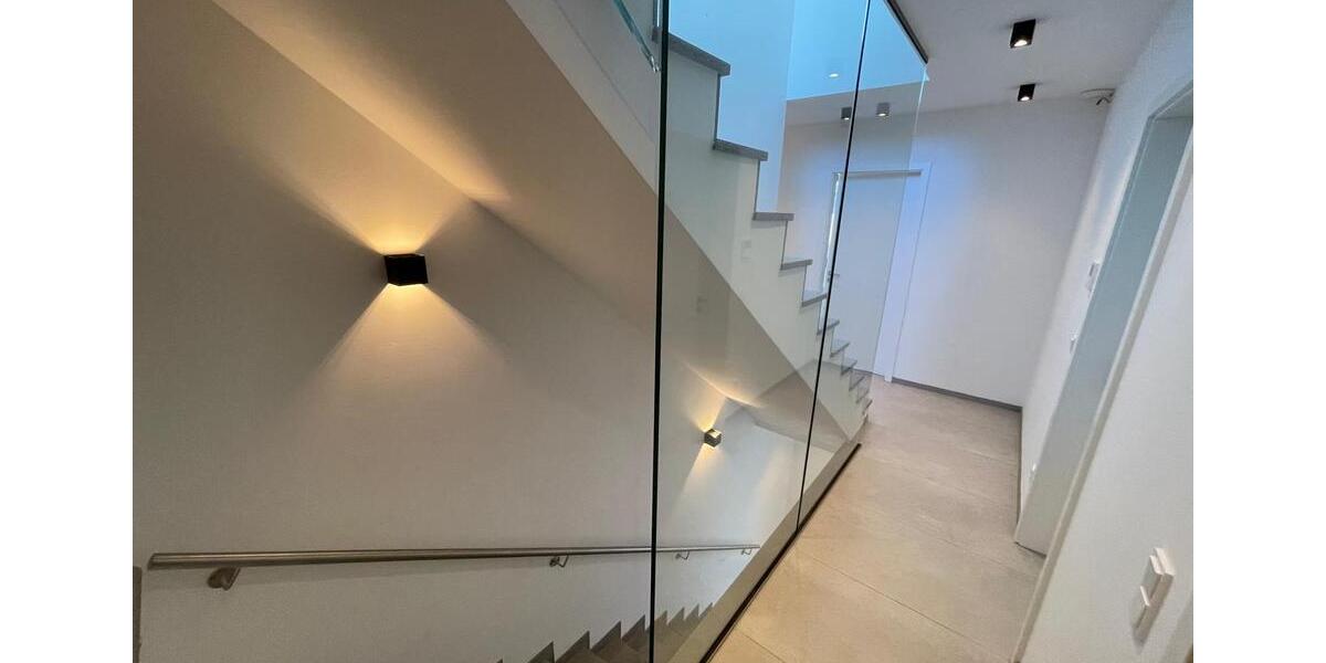 Einfamilienhaus Baesweiler - 4.5 Zimmer, 170 m&sup2;, 2.100&euro; | Angebot:26413554