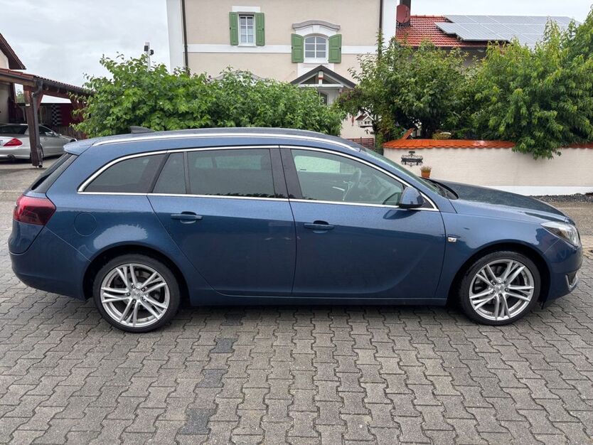 Opel Insignia 132.000 km 8.300 € Langquaid OT Niederleierndorf 84085