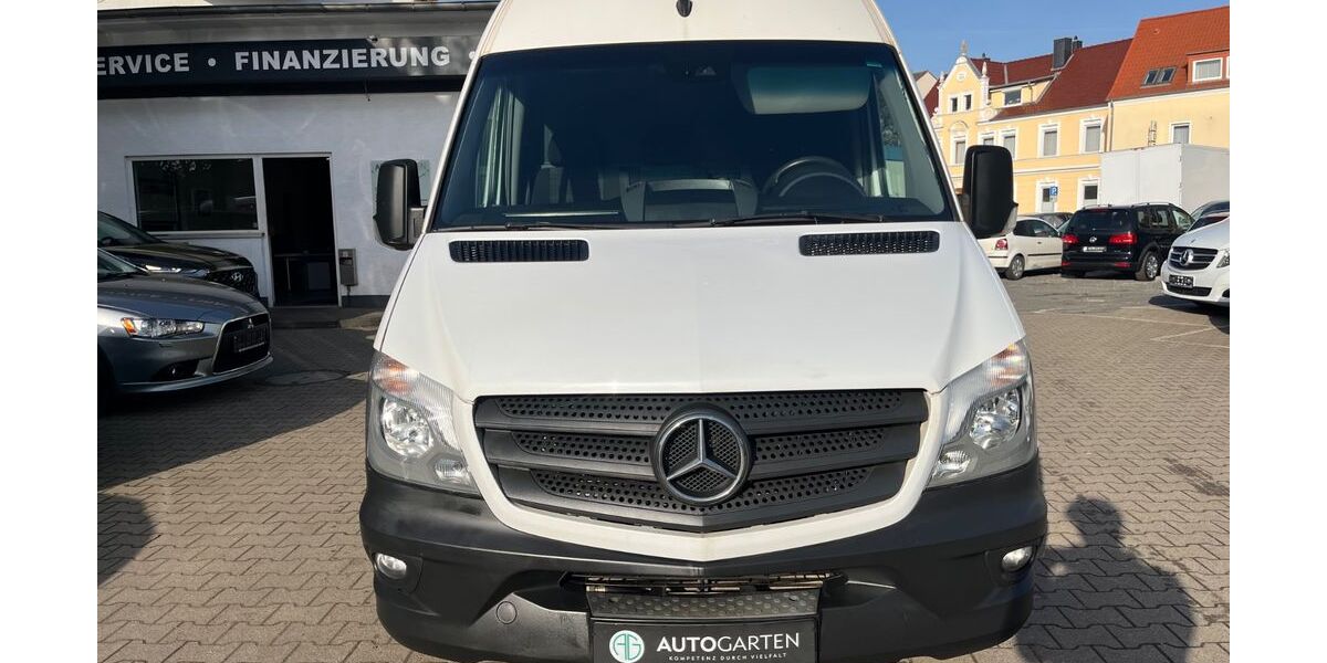 Mercedes-Benz Sprinter 141.000 km 19.900 &euro; Paderborn 33098