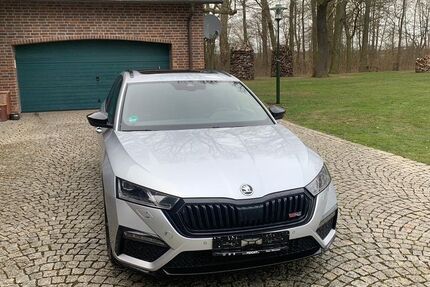 Skoda Octavia 210.000 km 17.999 &euro; Jessen 06917