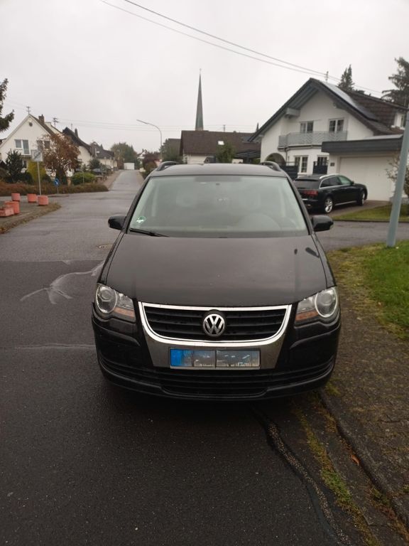 VW Touran 312.500 km 3.150 € Wallmerod 56414