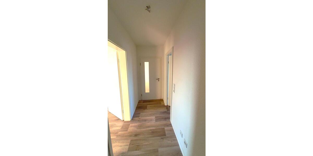 Etagenwohnung Genthin - 3 Zimmer, 64 m&sup2;, 450&euro; | Angebot:24990783