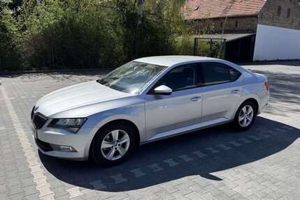Skoda Superb 88.200 km 13.300 &euro; Berlin, Stadt 13125