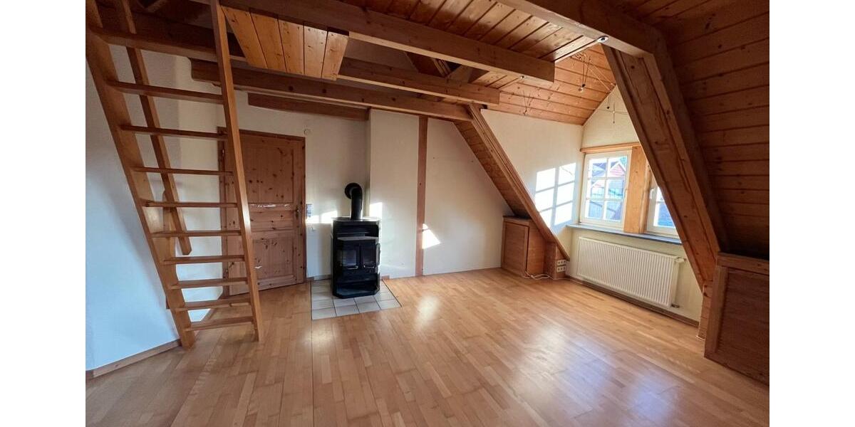 Einfamilienhaus Herleshausen - 10 Zimmer, 270 m&sup2;, 2.000&euro; | Angebot:25964509