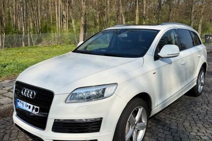 Audi Q7 198.000 km 13.500 &euro; Fürth 90762