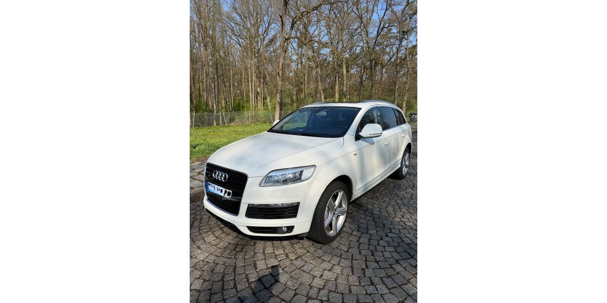 Audi Q7 198.000 km 13.500 &euro; Fürth 90762
