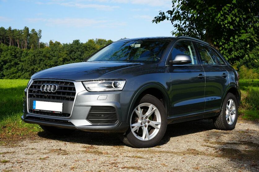 Audi Q3 165.500 km 14.200 € Pfaffenhofen 85276