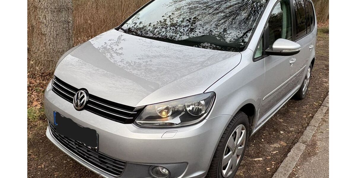 VW Touran 160.000 km 7.400 &euro; Wohltorf 21521