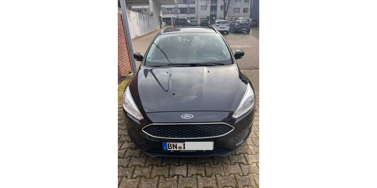 Ford Focus 118.000 km 7.800 &euro; Kreuzau 52372