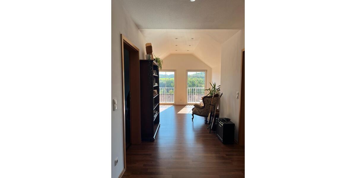 Einfamilienhaus Altdorf bei Nürnberg - 4.5 Zimmer, 150 m&sup2;, 1.700&euro; | Angebot:26640561