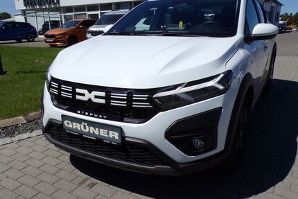 Dacia Sandero 16.500 km 15.500 &euro; Bad Lobenstein 07356