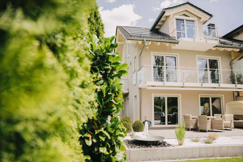 Haus zum Kaufen in Aschheim 1.975.000 € 214 m²