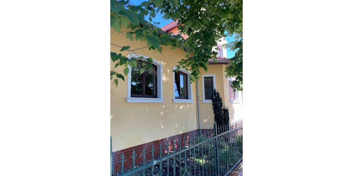Einfamilienhaus Klietz - 7 Zimmer, 260 m&sup2;, 445.000&euro; | Angebot:25707995