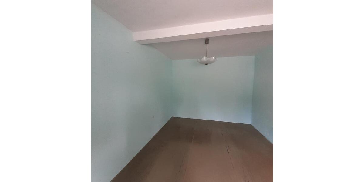 Einfamilienhaus Querfurt - 6 Zimmer, 110 m&sup2;, 84.000&euro; | Angebot:27071165