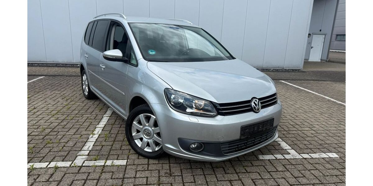 VW Touran 210.100 km 5.750 &euro; Kreuztal 57223