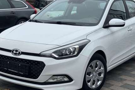 Hyundai i20 64.000 km 11.999 &euro; Ludwigshafen 67071