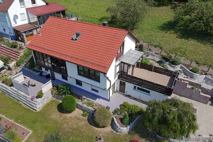 Haus Kuchen - 5 Zimmer, 141 m&sup2;, 1.550&euro; | Angebot:25988496