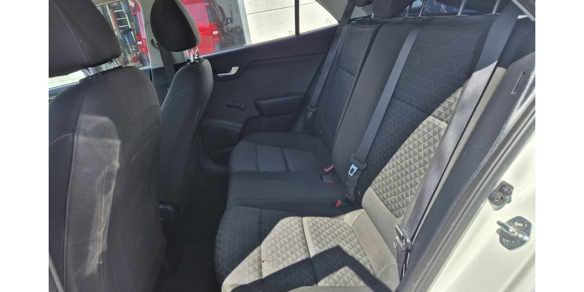 Kia Rio 1,2l Attract Klima 94.361 km 7.990 &euro; Rodgau 63110