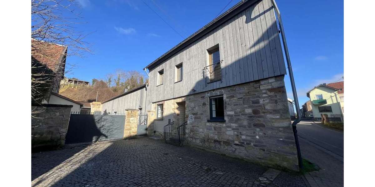 Einfamilienhaus Nußbaum - 7 Zimmer, 184 m&sup2;, 1.750&euro; | Angebot:25265951