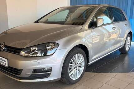 VW Golf 88.000 km 12.990 &euro; Schönebeck (Elbe) 39218