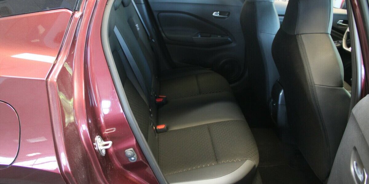 Nissan Juke 1.0 Automatik 9.543 km 19.980 &euro; Euskirchen 53881