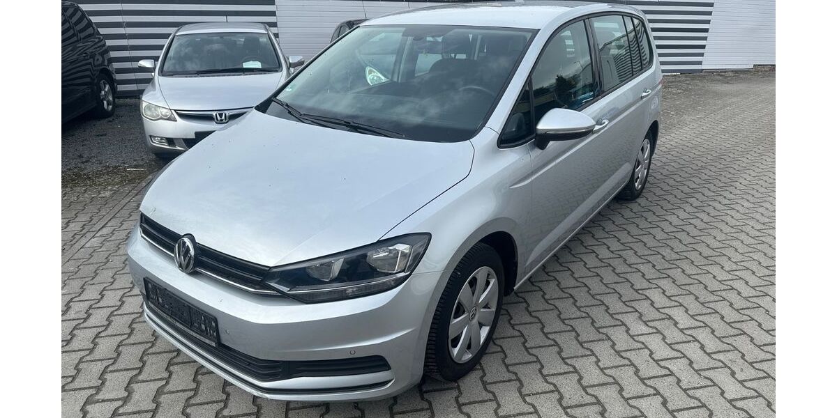 VW Touran 197.847 km 9.995 &euro; Schweinfurt 97424