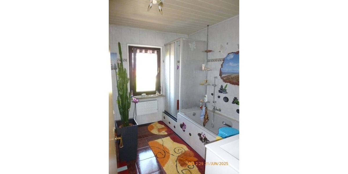 Einfamilienhaus Erbenhausen Schafhausen - 6 Zimmer, 140 m&sup2;, 92.500&euro; | Angebot:25660787