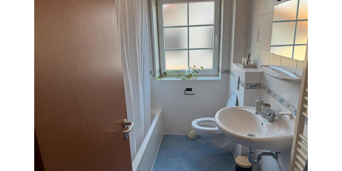 Etagenwohnung Groß-Gerau Gerau - 4 Zimmer, 76 m&sup2;, 1.700&euro; | Angebot:26184500