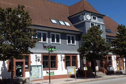 Gewerbeobjekt Titisee-Neustadt Titisee - 400&euro; | Angebot:24111955