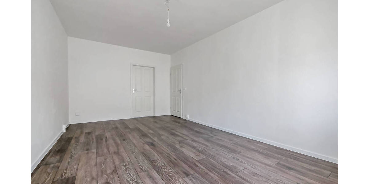 Etagenwohnung Neustadt in Sachsen Neustadt - 2 Zimmer, 49 m&sup2;, 392&euro; | Angebot:26116641