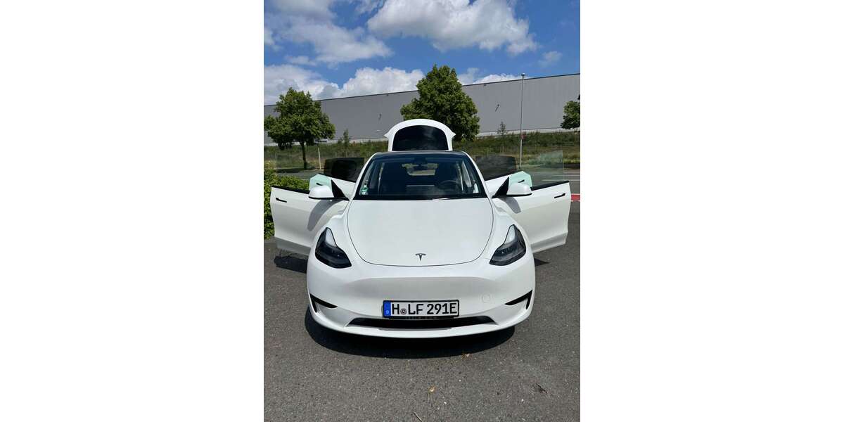 Tesla Model Y 24.965 km 37.000 € Hannover 30169