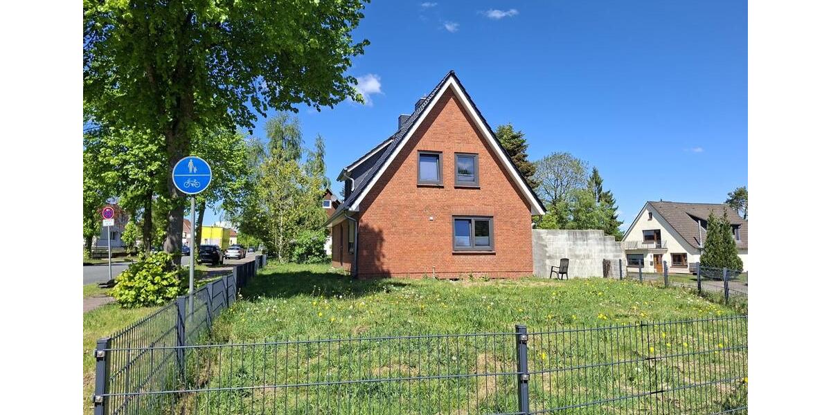Einfamilienhaus Hemmoor - 5 Zimmer, 120 m&sup2;, 235.000&euro; | Angebot:26807727