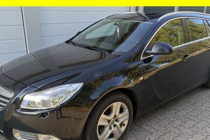 Opel Insignia 199.744 km 4.950 &euro; Lübeck 23556