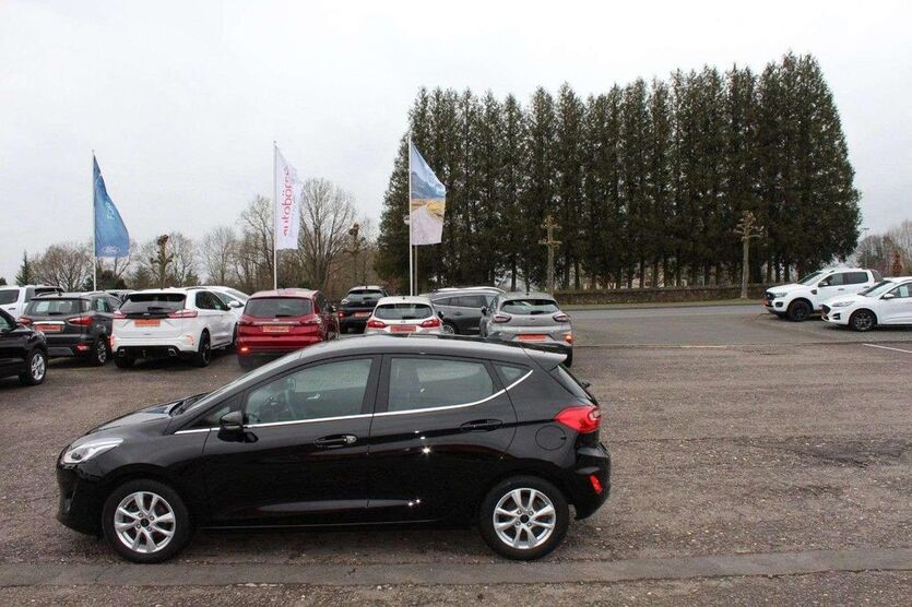 Ford Fiesta 68.000 km 15.990 € Speicher 54662