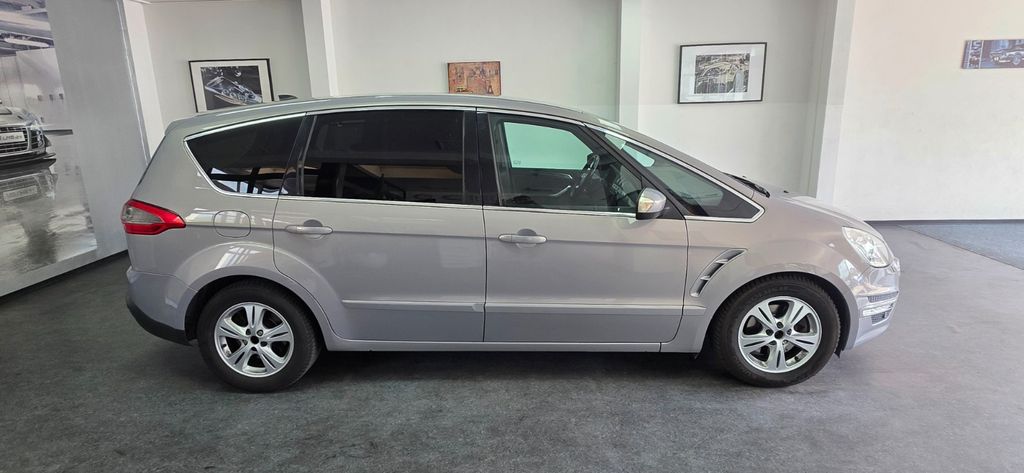 Ford S-Max 194.000 km 5.490 &euro; Asperg/Ludwigsburg bei Stuttgart 71679