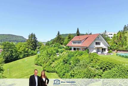 Haus Albstadt Gemarkung Burgfelden - 9 Zimmer, 290 m&sup2;, 925.000&euro; | Angebot:26932700