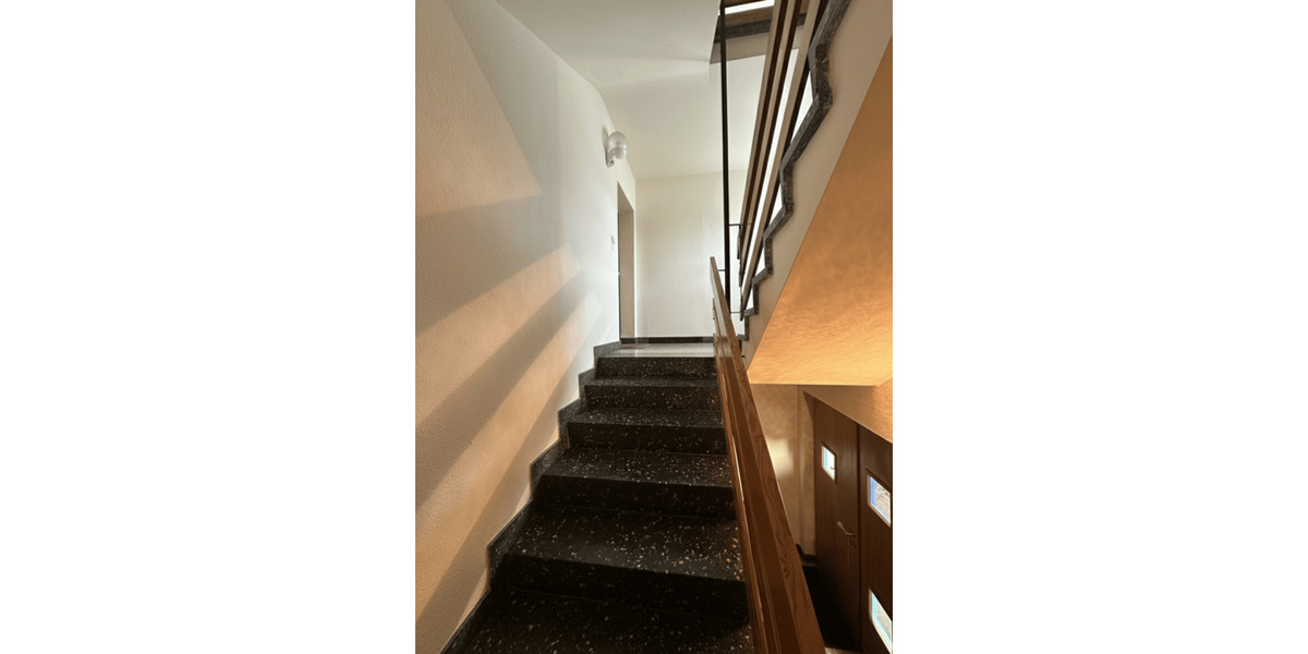 Mehrfamilienhaus, Wohnhaus Frankfurt am Main Nieder-Erlenbach - 1 Zimmer, 362 m&sup2;, 999.000&euro; | Angebot:26816191