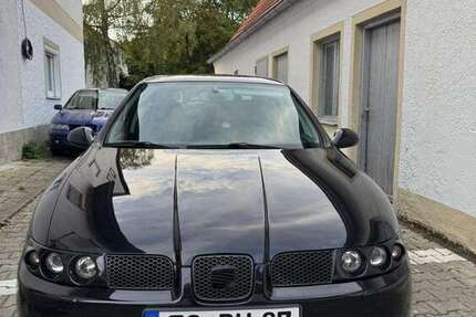 Seat Leon 235.686 km 2.900 € karlsfeld 85757