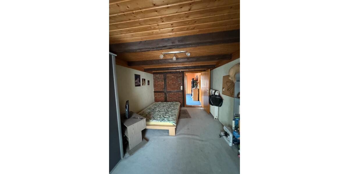 Einfamilienhaus Königslutter am Elm - 7 Zimmer, 220 m&sup2;, 179.000&euro; | Angebot:26301332