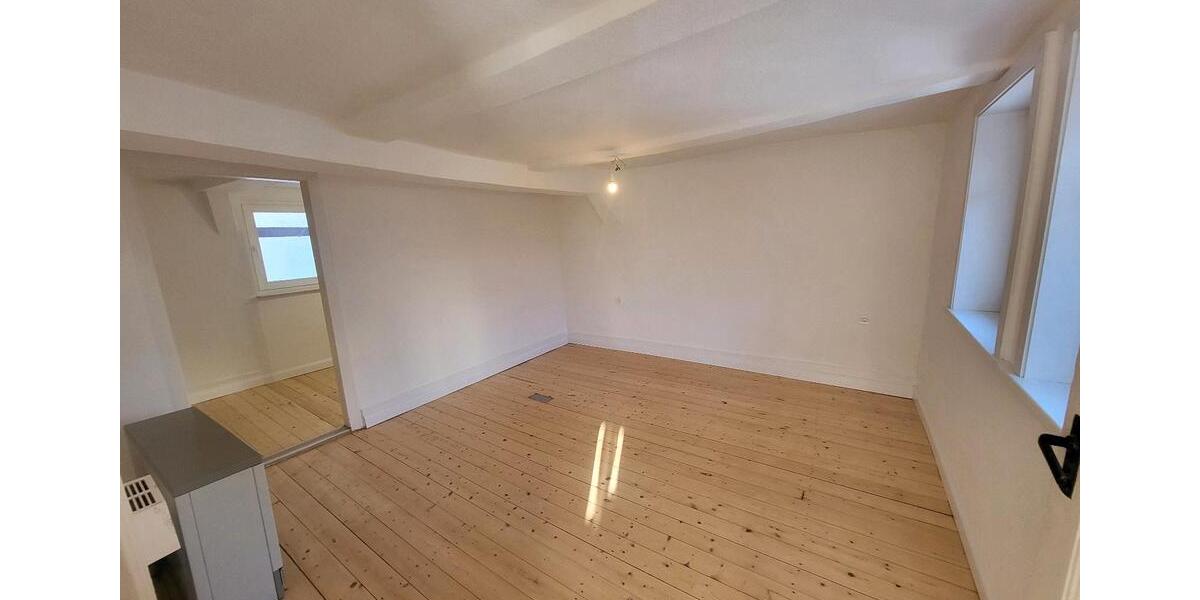 Traumhaftes Einfamilienhaus im Märchenviertel mit kleinem Garten 4 zimmer