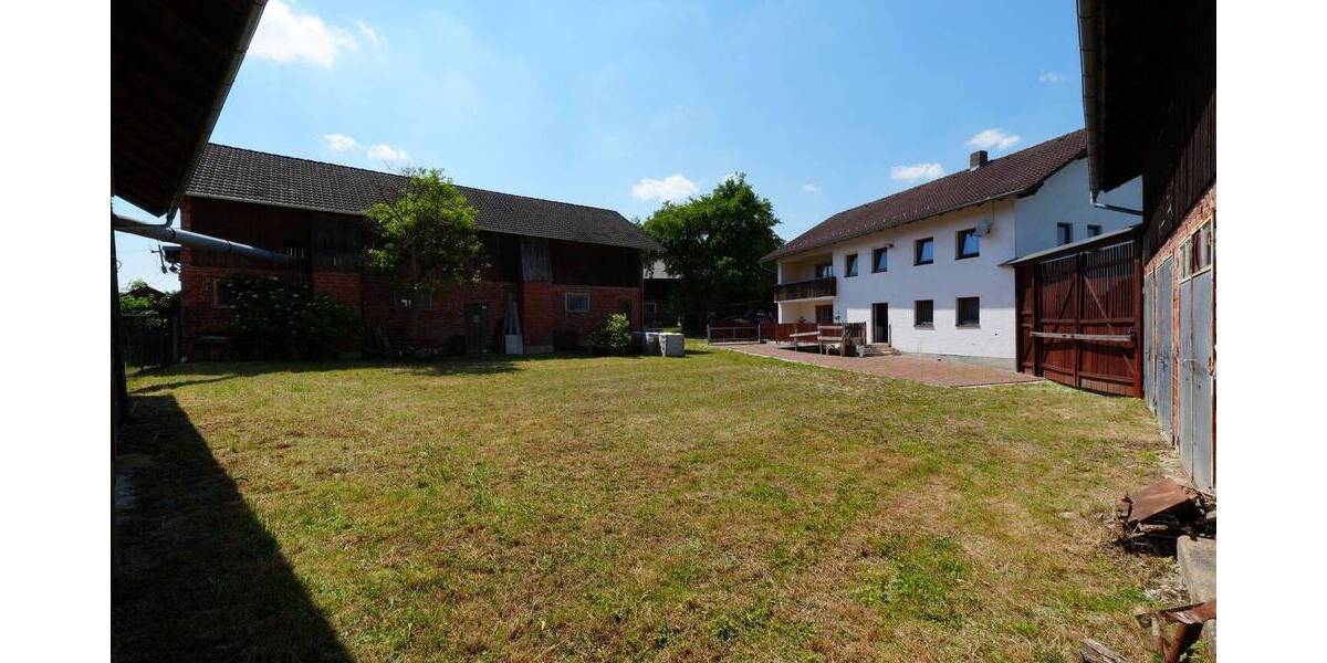 Bauernhaus, Landhaus Simbach a.Inn Hof - 9 Zimmer, 233 m&sup2;, 595.000&euro; | Angebot:26817141