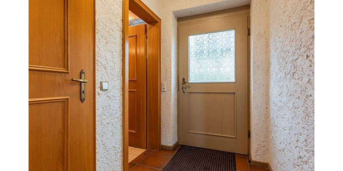 Einfamilienhaus Salzweg - 4 Zimmer, 150 m&sup2;, 350.000&euro; | Angebot:25749269