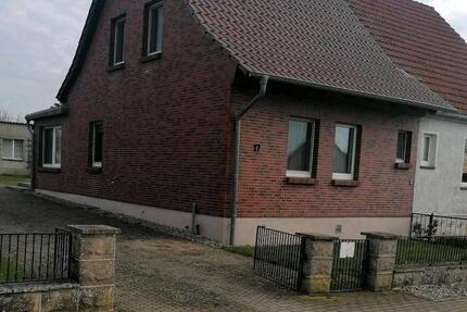 Doppelhaus Hälfte in Wessin