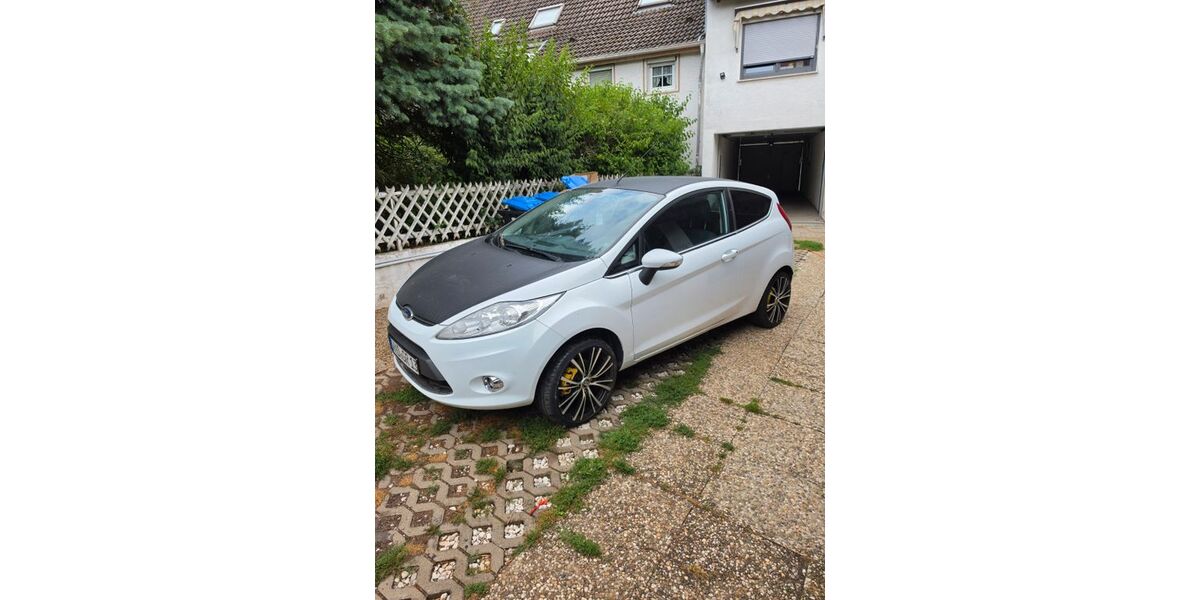 Ford Fiesta 185.000 km 6.000 &euro; Türkismühle 66625