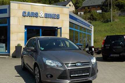 Ford Focus 98.000 km 5.990 &euro; Sebnitz 01855