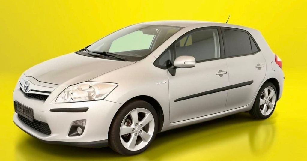 Toyota Auris 124.800 km 7.800 &euro; Gundelfingen /Freiburg 79194