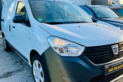 Dacia Dokker 173.000 km 6.990 € München 81825